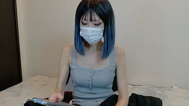 sarina at online show from 01/12/26, 09:25