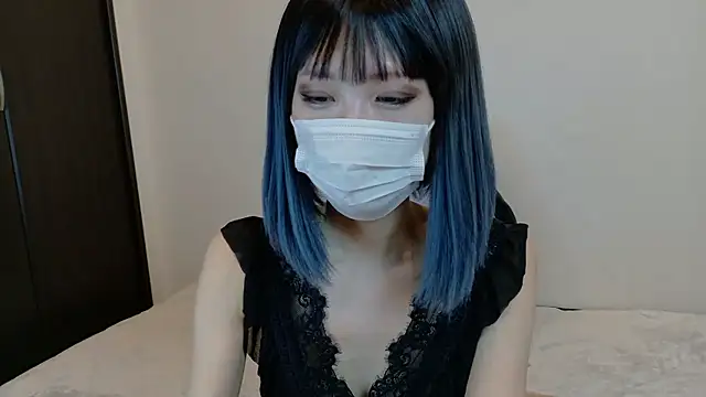 sarina at online show from 02/25/26, 09:30