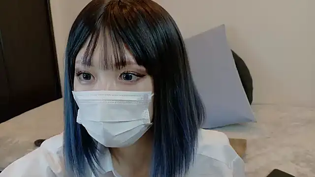 sarina at online show from 03/17/26, 04:28