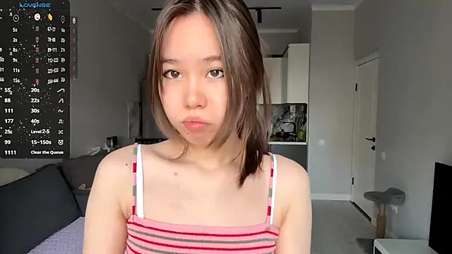 Wow Akemi online show from 10/24/25, 08:11