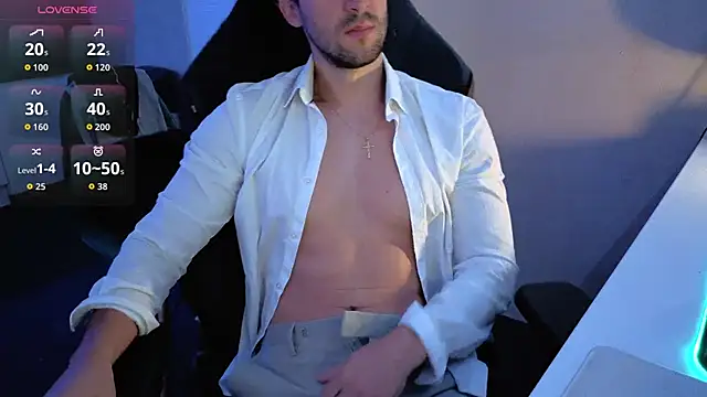 Snapshot of boiteasex chatting on 10/20/25, 06:03 boiteasex online show from 10/20/25, 06:03