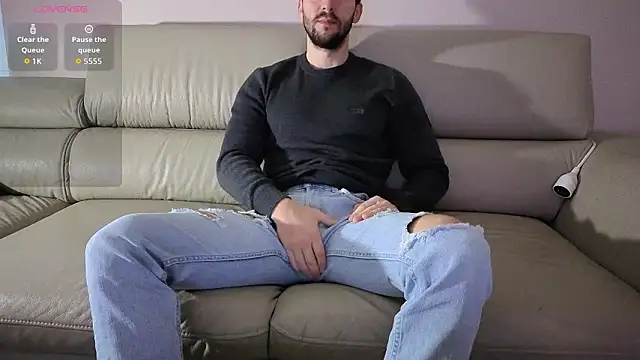 Snapshot of boiteasex chatting on 02/12/26, 05:13 boiteasex online show from 02/12/26, 05:13