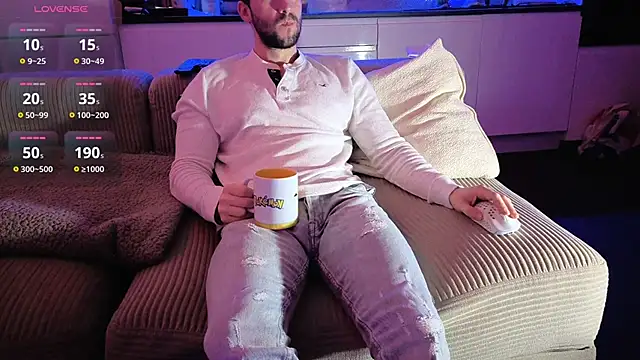 Snapshot of boiteasex chatting on 02/24/26, 06:00 boiteasex online show from 02/24/26, 06:00