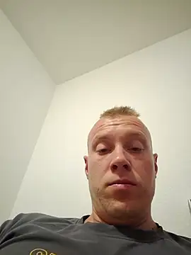 Melly4You online show from 09/08/25, 08:08