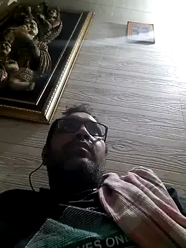 Hot-boy077 online show from 03/03/26, 04:24