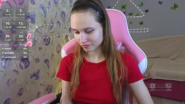 Snapshot of Armurra15 chatting on 04/10/26, 08:30 Armurra15 online show from 04/10/26, 08:30