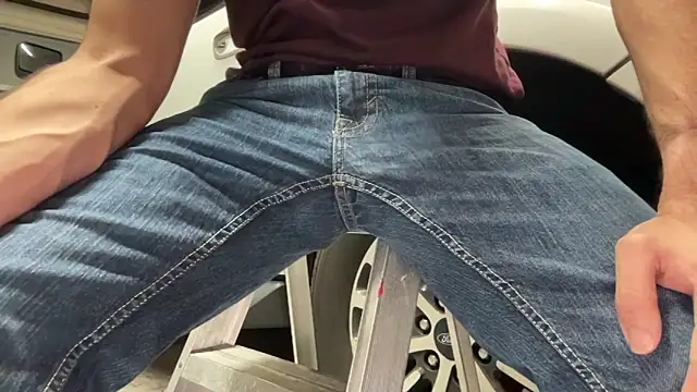 HorneyCowboy154 online show from 03/22/26, 09:51