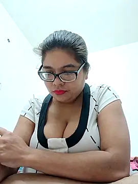 Elie couple143 online show from 11/16/25, 01:22