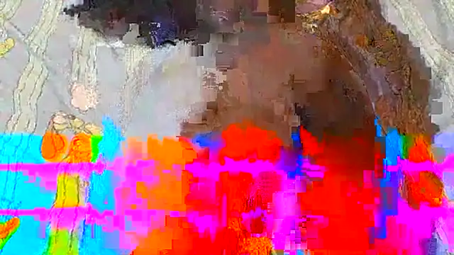 Snapshot of Miss-Hennessy chatting on 12/15/25, 12:59 Miss-Hennessy online show from 12/15/25, 12:59