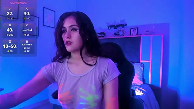 Snapshot of Azurra_amatto2 chatting on 11/12/25, 09:03 Azurra amatto2 online show from 11/12/25, 09:03