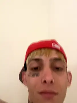 Snapshot of KinkyLatinCock chatting on 09/08/25, 06:29 KinkyLatinCock online show from 09/08/25, 06:29