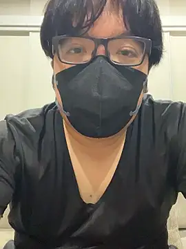 Snapshot of I_SHO0106 chatting on 09/15/25, 10:15 I SHO0106 online show from 09/15/25, 10:15