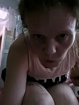 itsLoBunny online show from 10/17/25, 08:06