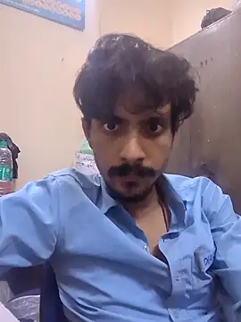 Snapshot of Sushant001 chatting on 09/24/25, 07:17 Sushant001 online show from 09/24/25, 07:17