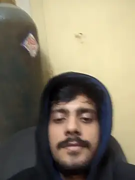 Snapshot of Sushant001 chatting on 12/03/25, 07:45 Sushant001 online show from 12/03/25, 07:45