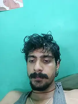 Snapshot of Sushant001 chatting on 03/24/26, 07:02 Sushant001 online show from 03/24/26, 07:02