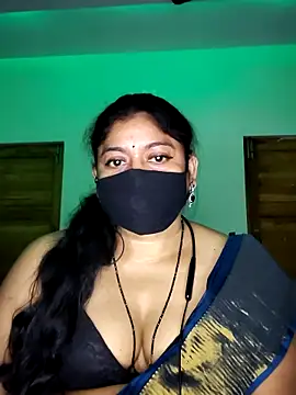 Snapshot of Telugu--Nadhini143 chatting on 10/30/25, 03:24 Telugu--Nadhini143 online show from 10/30/25, 03:24