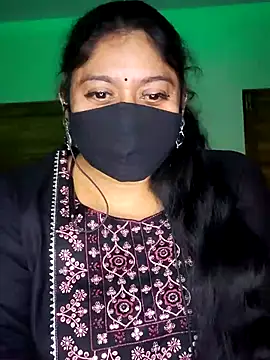 Snapshot of Telugu--Nadhini143 chatting on 11/03/25, 04:30 Telugu--Nadhini143 online show from 11/03/25, 04:30