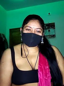 Snapshot of Telugu--Nadhini143 chatting on 11/06/25, 05:03 Telugu--Nadhini143 online show from 11/06/25, 05:03