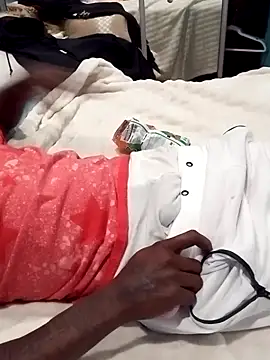 Snapshot of Drockdrippp chatting on 10/30/25, 06:15 Drockdrippp online show from 10/30/25, 06:15