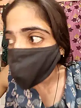 Snapshot of Cute_Manju01 chatting on 10/07/25, 03:47 Cute Manju01 online show from 10/07/25, 03:47