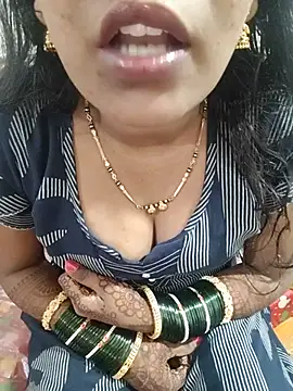 Snapshot of Swapna_kannada chatting on 05/08/26, 11:21 Swapna kannada online show from 05/08/26, 11:21