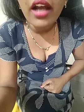 Snapshot of Swapna_kannada chatting on 05/26/26, 10:44 Swapna kannada online show from 05/26/26, 10:44