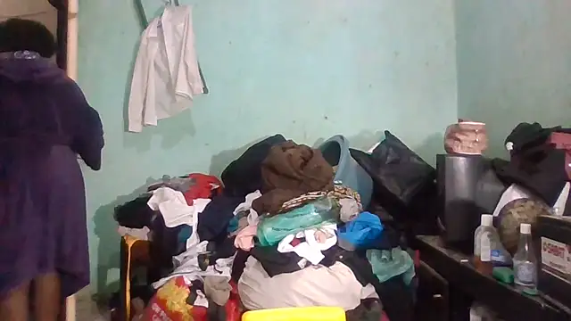 Nicky52 online show from 09/15/25, 04:23