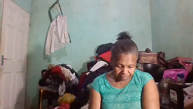 Nicky52 online show from 09/18/25, 04:53