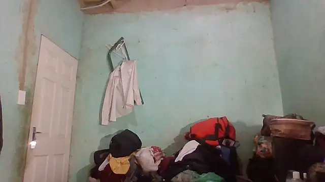 Nicky52 online show from 09/23/25, 03:26