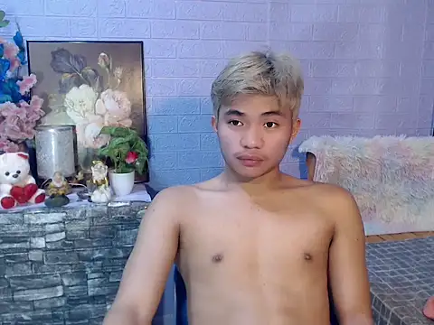 mostwantedtwink online show from 05/11/26, 10:43
