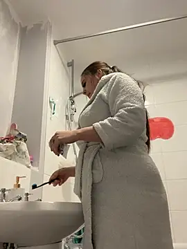 LollyLove  online show from 04/03/26, 08:07