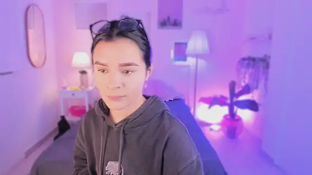 emma soul1 online show from 11/05/25, 12:43