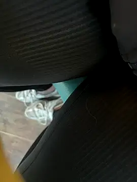 HiddenHoneyLDN online show from 11/02/25, 01:24