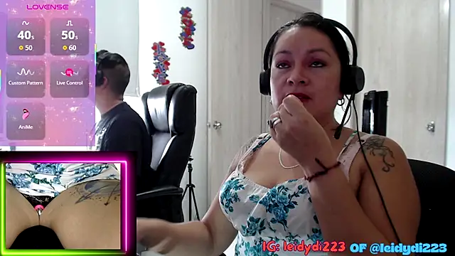 leidydi223 online show from 09/20/25, 03:13