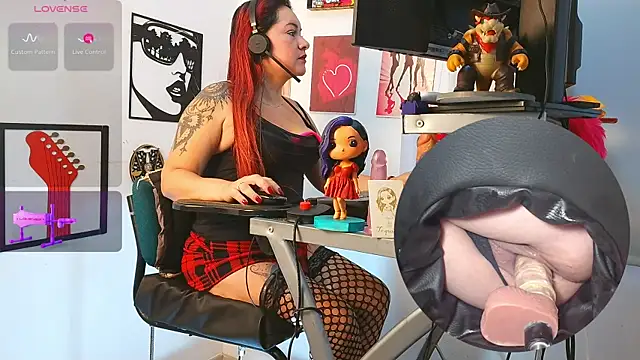 leidydi223 online show from 04/10/26, 02:22