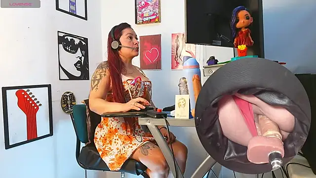 leidydi223 online show from 04/21/26, 12:12