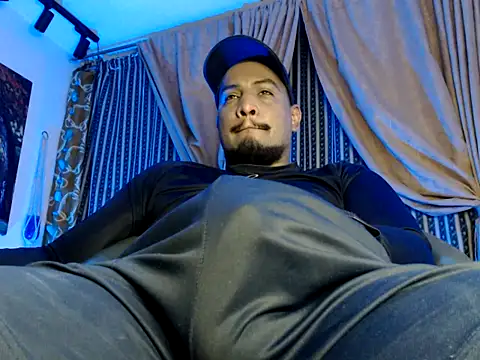 ElCaballeroNegro24 online show from 10/25/25, 07:08