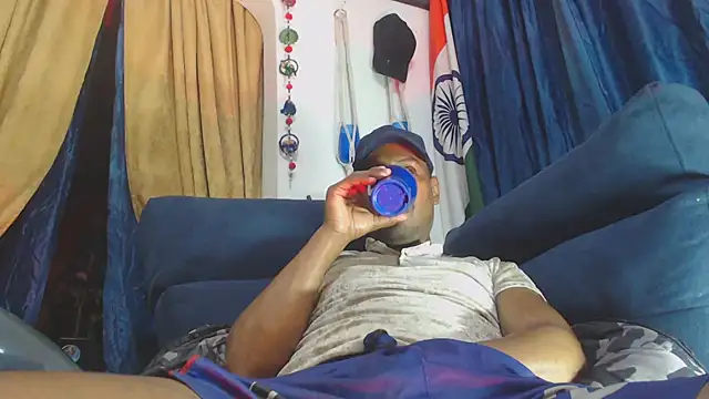 ElCaballeroNegro24 online show from 03/01/26, 02:02