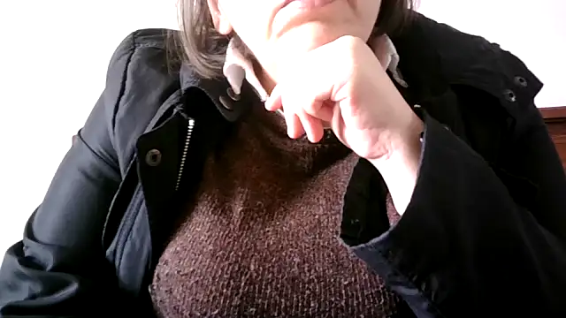 MISTRESSSONIA online show from 03/17/25, 12:46