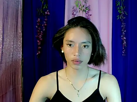 Snapshot of cyd_twink chatting on 10/01/25, 12:11 cyd twink online show from 10/01/25, 12:11