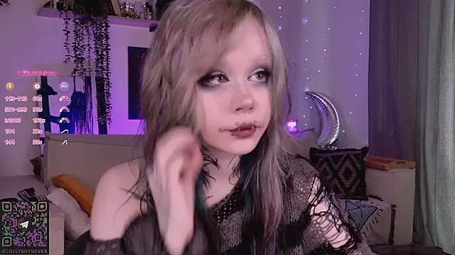 Lollyshy online show from 02/22/26, 08:57