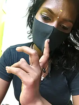 Snapshot of Honey_rosetamil chatting on 04/25/26, 06:38 Honey rosetamil online show from 04/25/26, 06:38