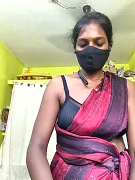 Snapshot of Honey_rosetamil chatting on 05/11/26, 03:45 Honey rosetamil online show from 05/11/26, 03:45