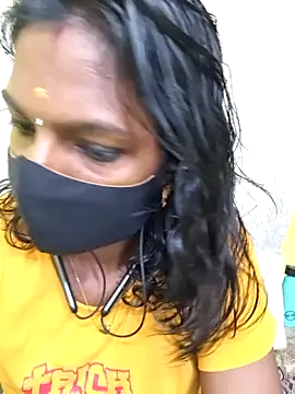 Snapshot of Honey_rosetamil chatting on 05/28/26, 05:38 Honey rosetamil online show from 05/28/26, 05:38