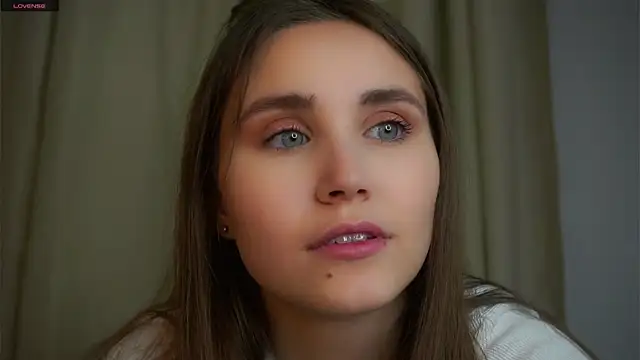 EthalFlowers online show from 12/03/25, 01:02