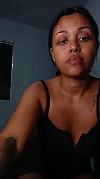 Snapshot of indiazinhabella27 chatting on 02/01/26, 02:21 indiazinhabella27 online show from 02/01/26, 02:21