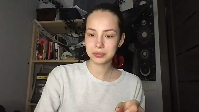 Yuna5343 online show from 02/18/26, 08:27