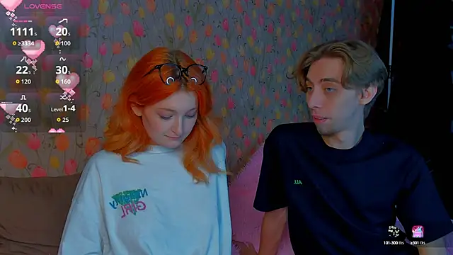 Snapshot of Squirrel_Bunny chatting on 10/07/25, 04:15 Squirrel Bunny online show from 10/07/25, 04:15