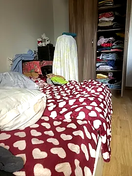 Snapshot of Alexandra23d chatting on 10/01/25, 12:00 Alexandra23d online show from 10/01/25, 12:00